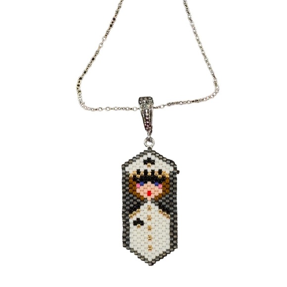 Handwoven handcrafted beaded female Navy Naval Officer pendant necklace - Picture 2 of 6